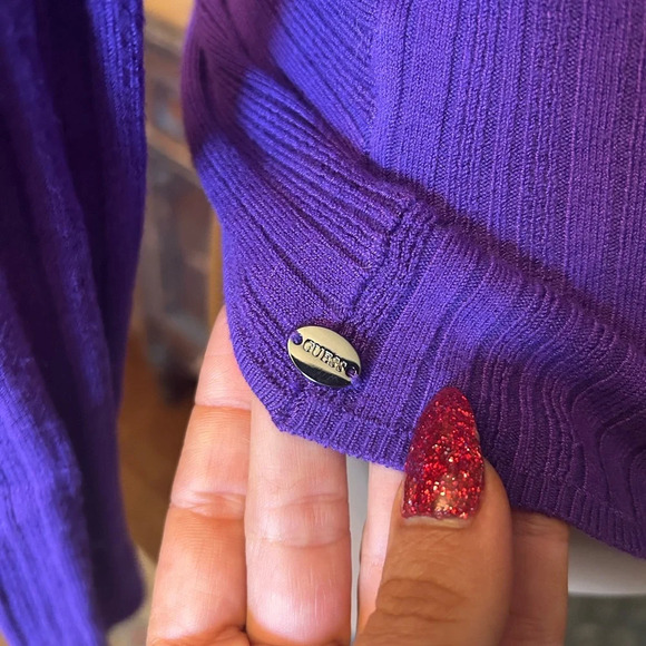 Elena Gilbert TVD Guess Crossover Sweater NWT - Picture 5 of 5